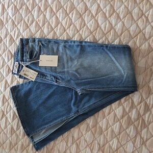 Cello brand size 9 High Rise Skinny Flare jeans